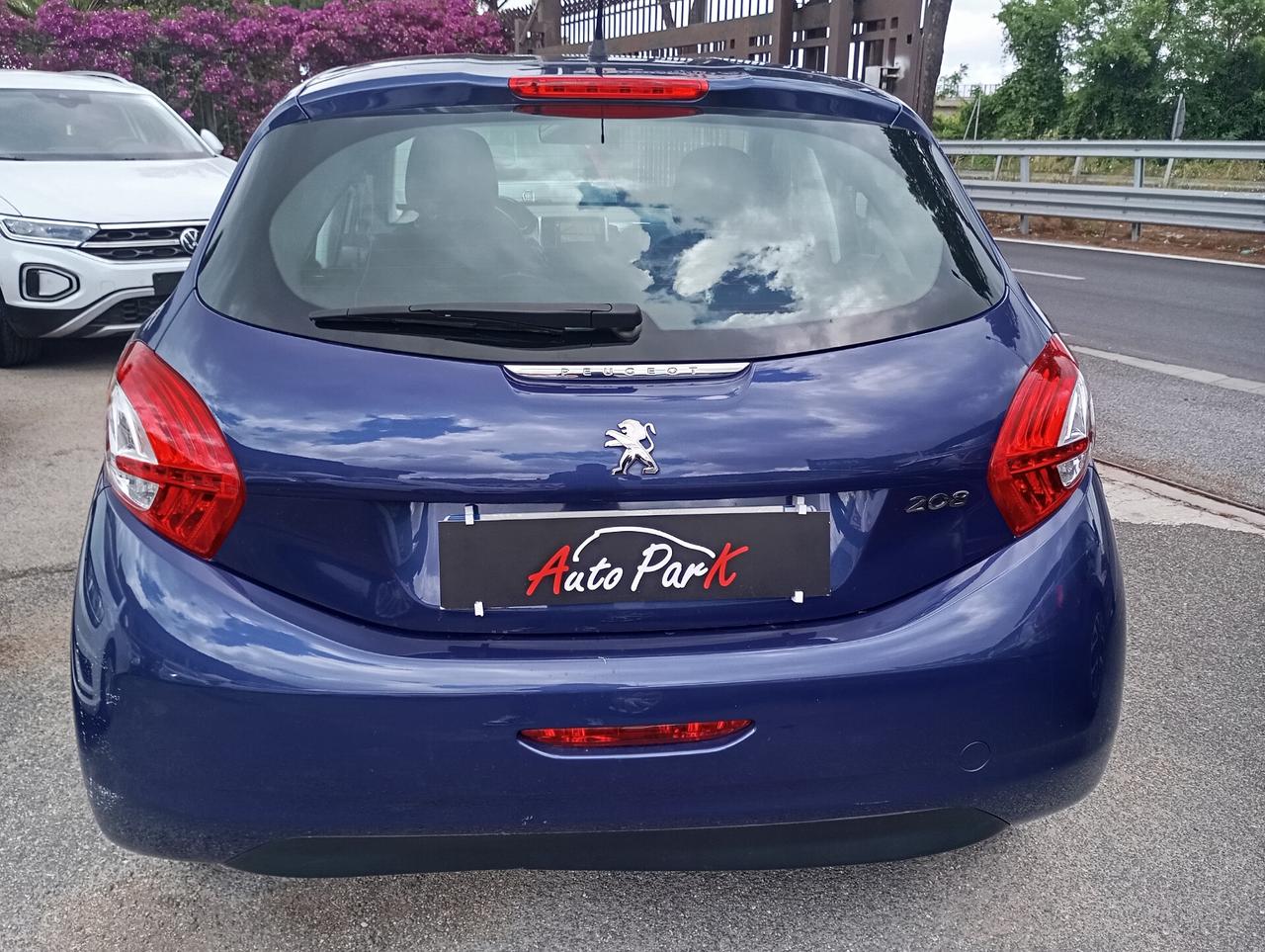 Peugeot 208 5P 1.2 VTi 82CV Active