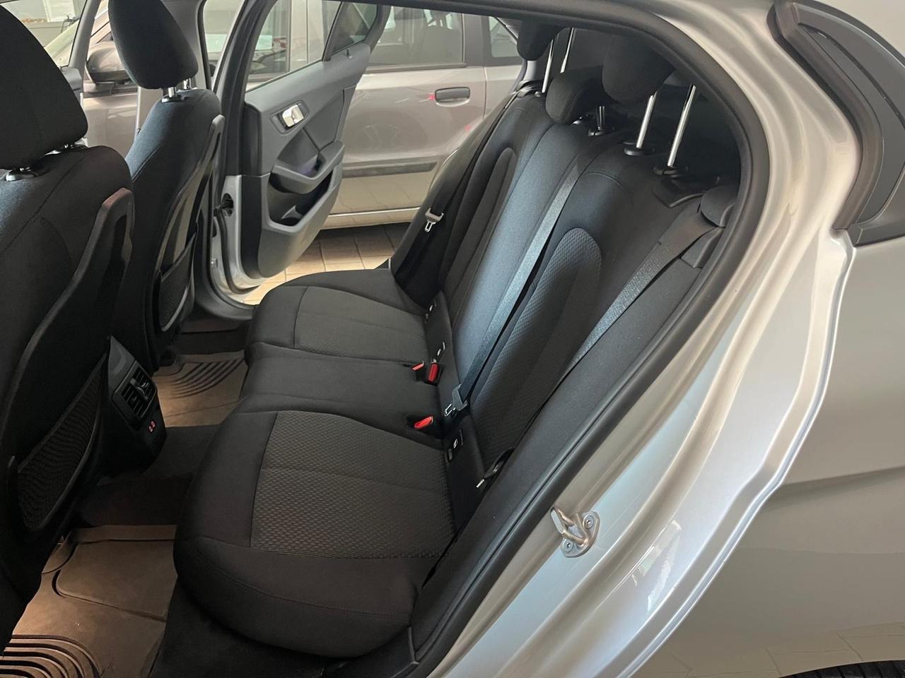 Bmw serie 1 116 116d 5p. Luxury 58000 km