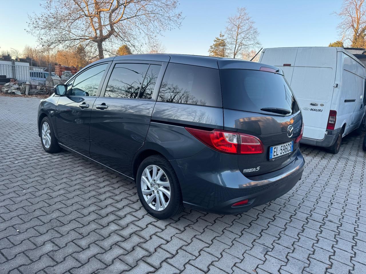 Mazda 5 7posti