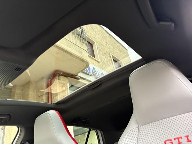 VOLKSWAGEN Golf 2.0 TSI GTI DSG TETTO-LED-PELLE-CERCHI 19''