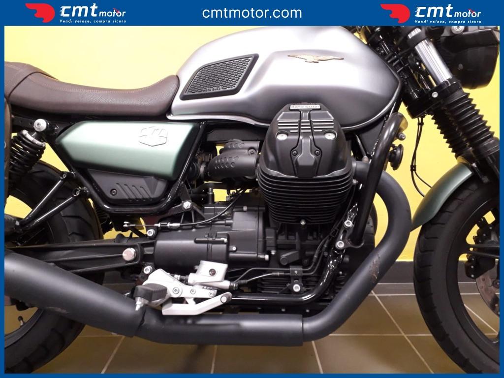 Moto Guzzi V7 - 2021