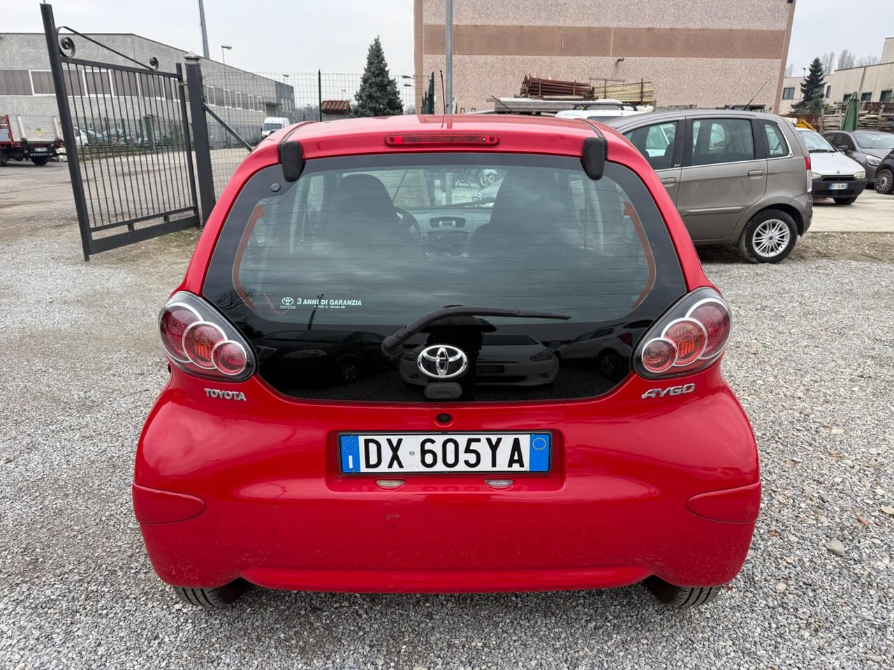 Toyota Aygo 1.0 12V VVT-i 5 porte Sol