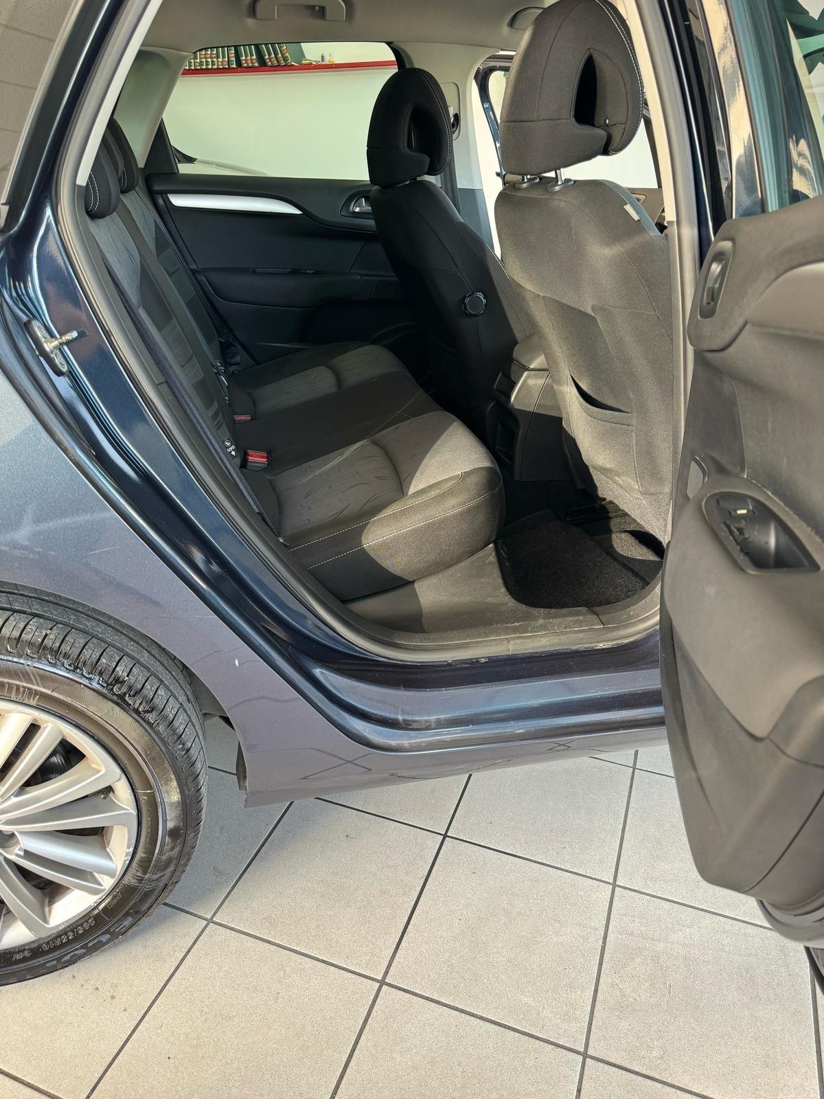 Citroen C4 1.6 HDi Exclusive