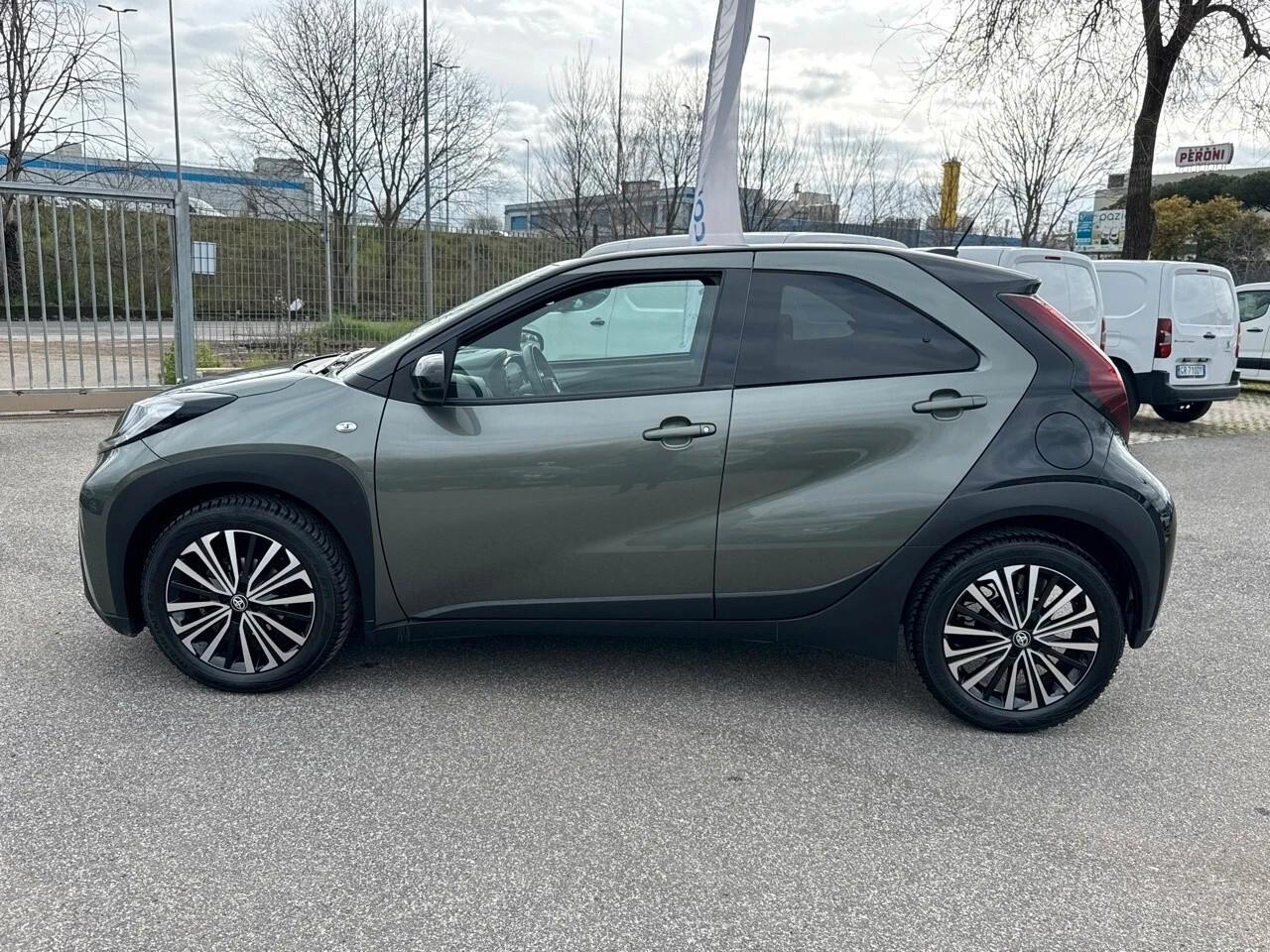 Toyota Aygo X 1.0 VVT-i 72 CV 5 porte Trend Air