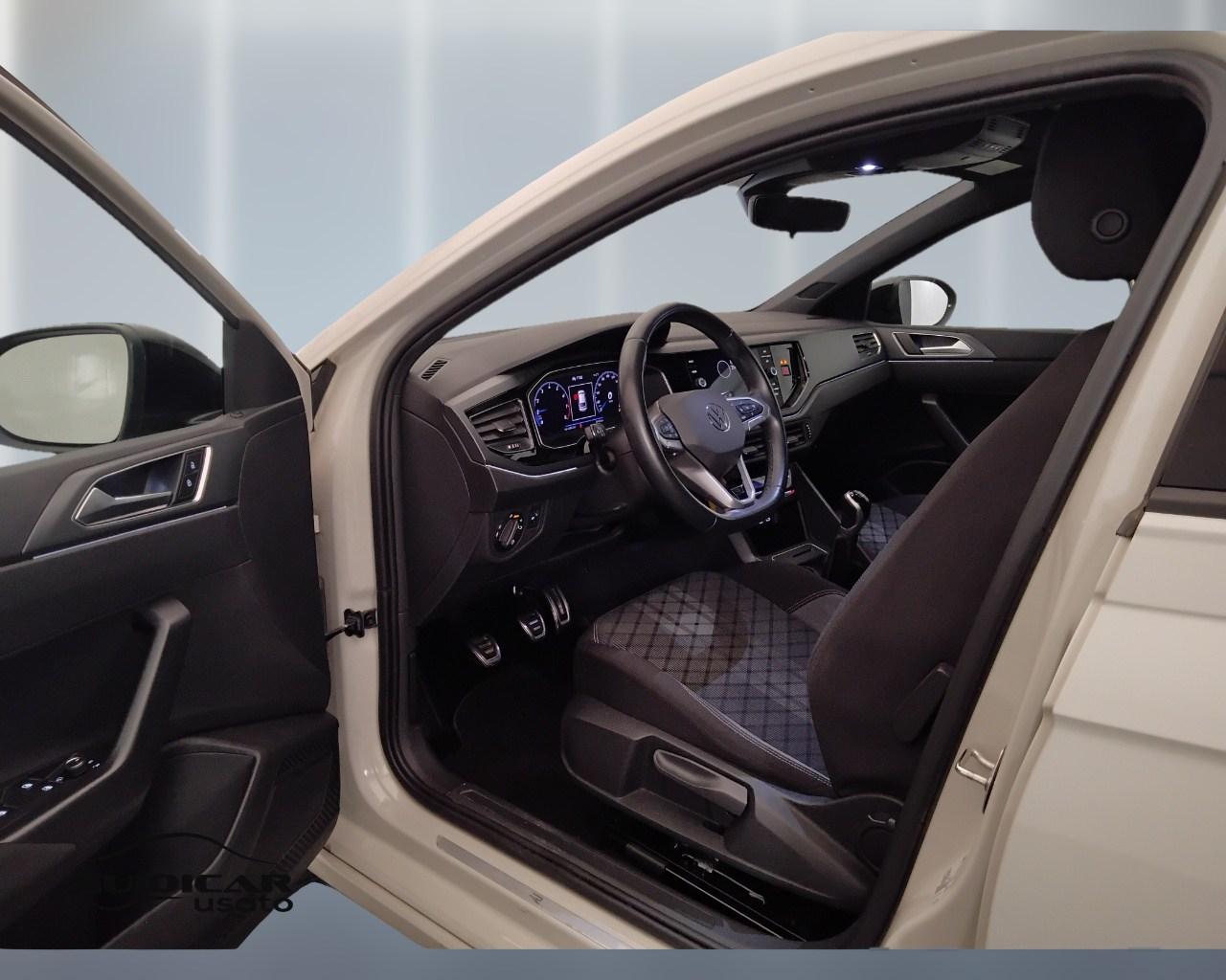 VOLKSWAGEN Taigo - Taigo 1.0 tsi R-Line 110cv