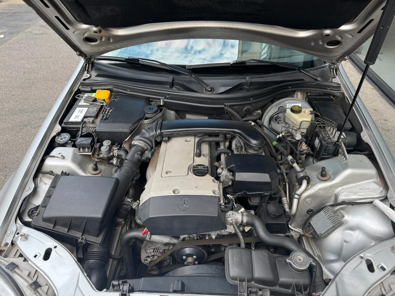 Mercedes-benz SLK 200
