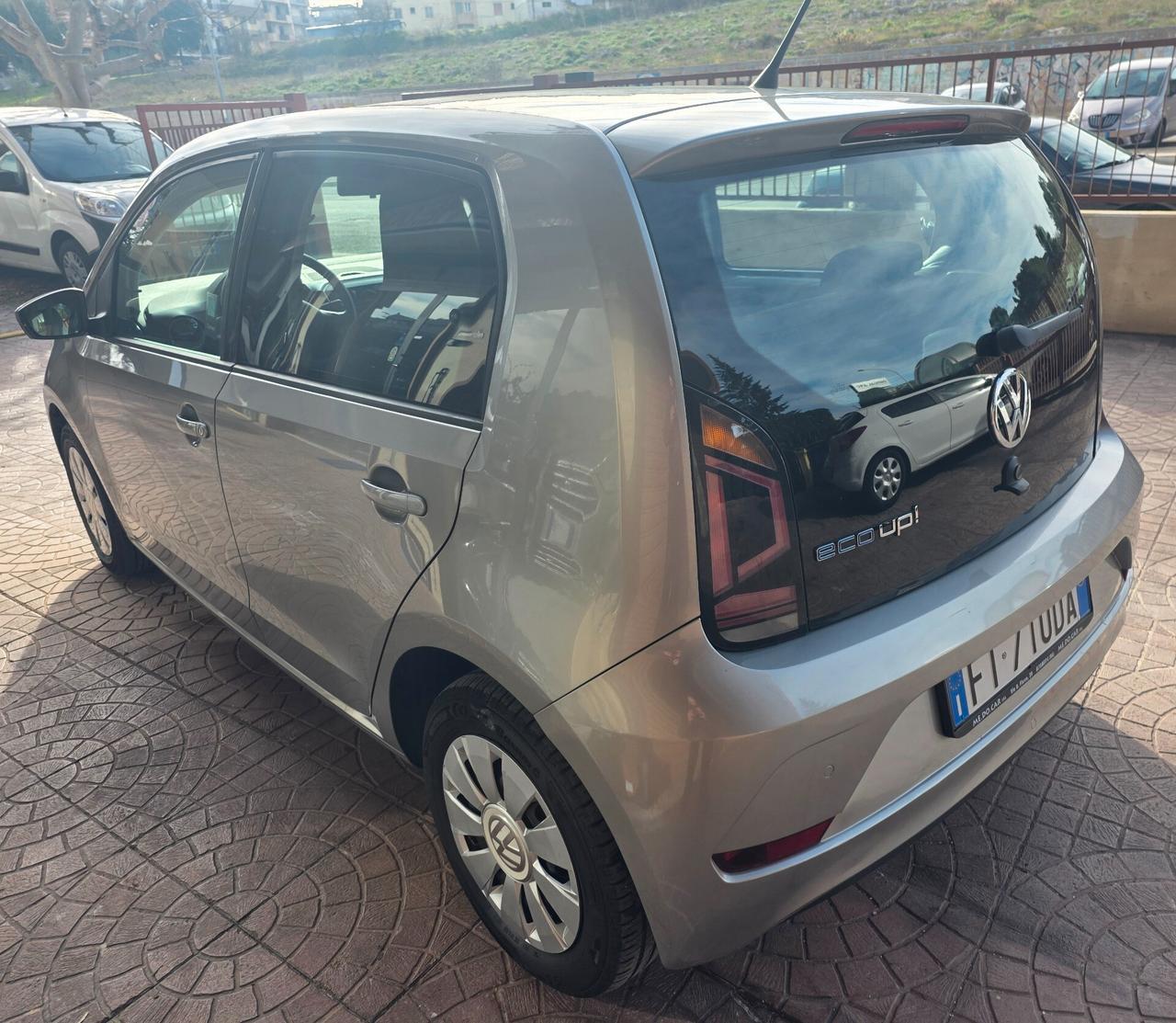 Volkswagen up! 1.0 5p. eco high BlueMotion Technology