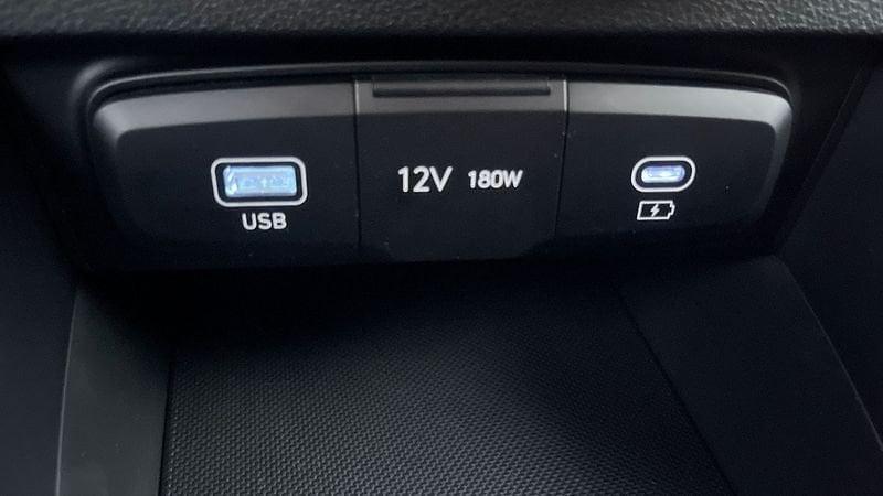 Hyundai i20 1.0 T-GDi 48V Connectline DCT