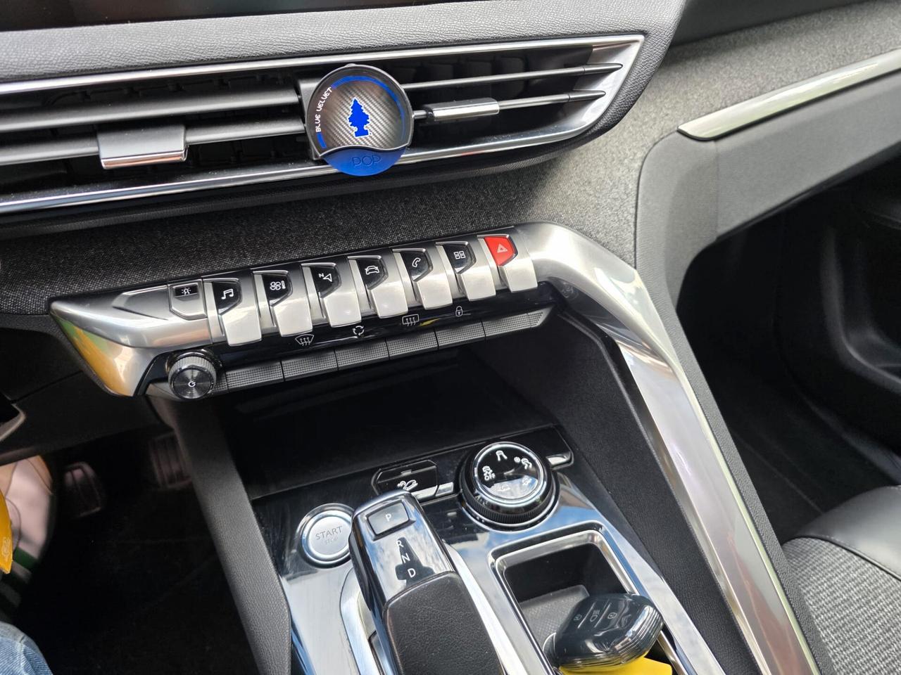 Peugeot 3008 BlueHDi 130 S&S EAT8 Allure
