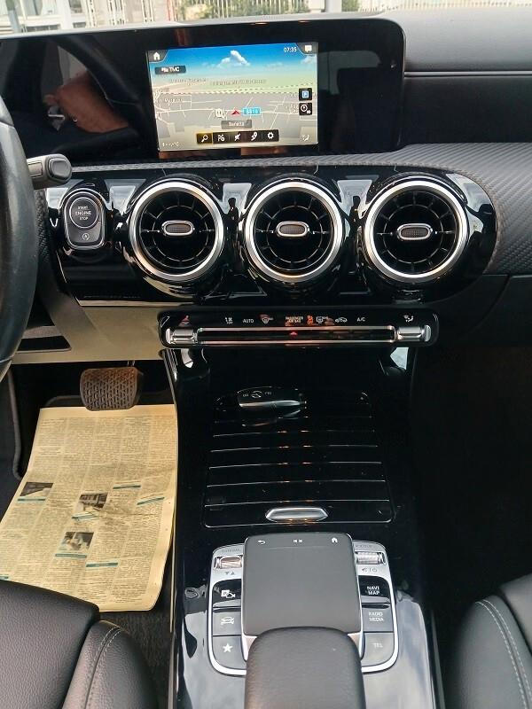 MERCEDES CLASSE 1.5 DIESEL 116 CV BUSINESS AUTOMATICO