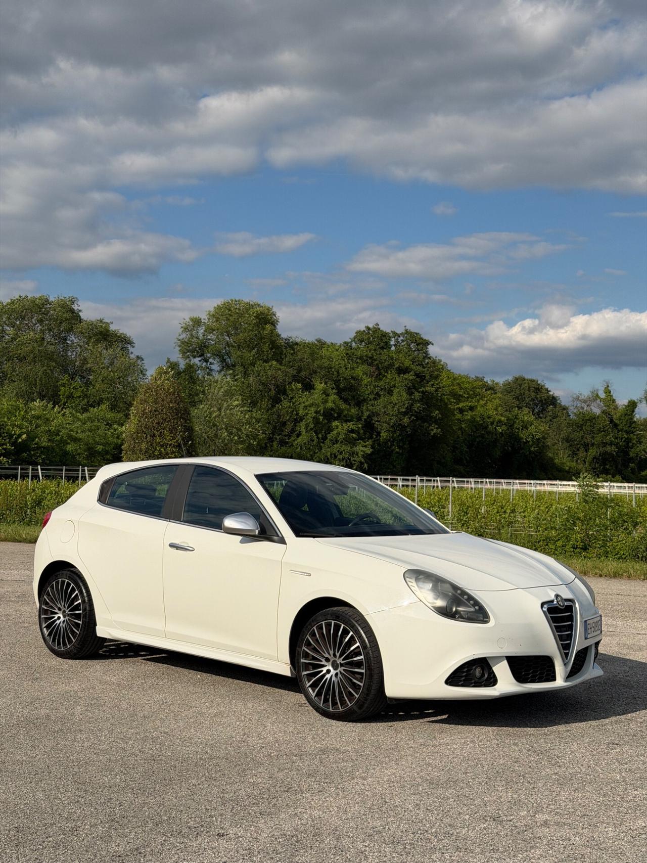 Alfa Romeo Giulietta 1.4 Turbo MultiAir TCT Distinctive