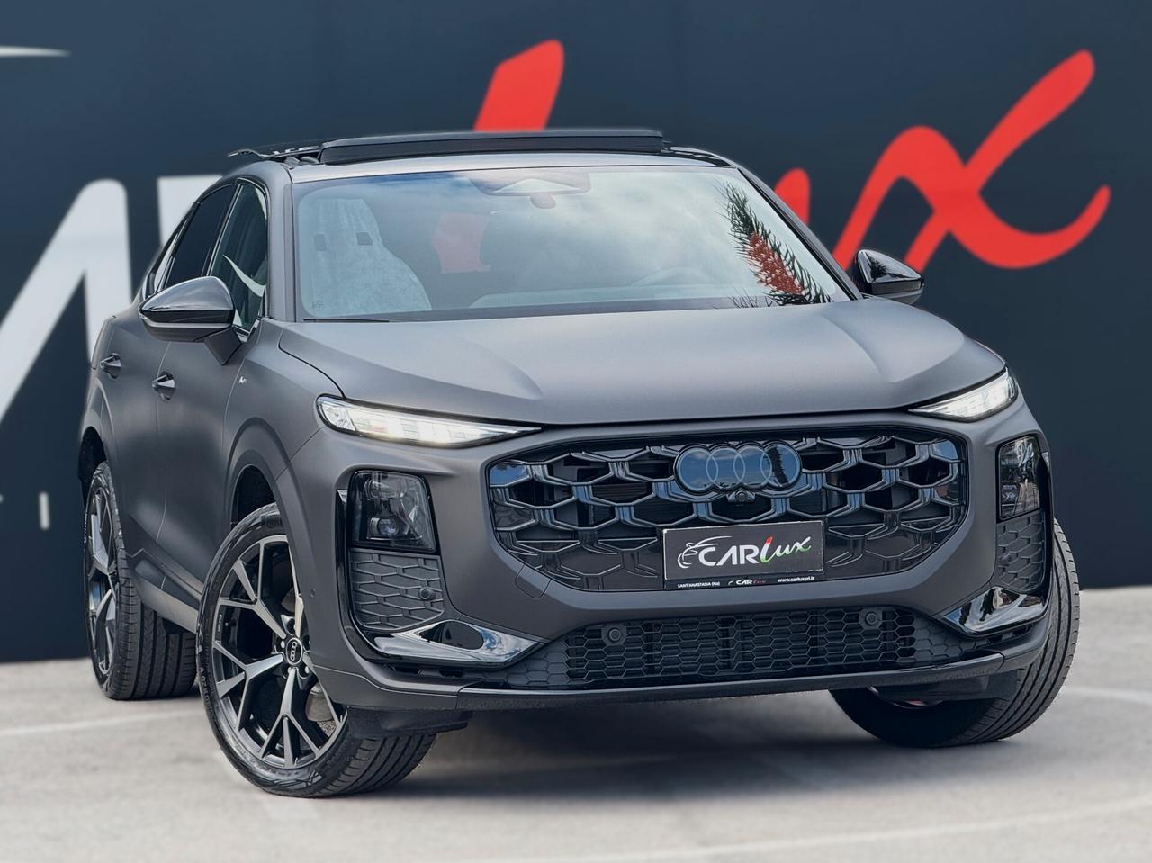 Audi Q3 Sportback TDI S line NEW MODEL TETTO