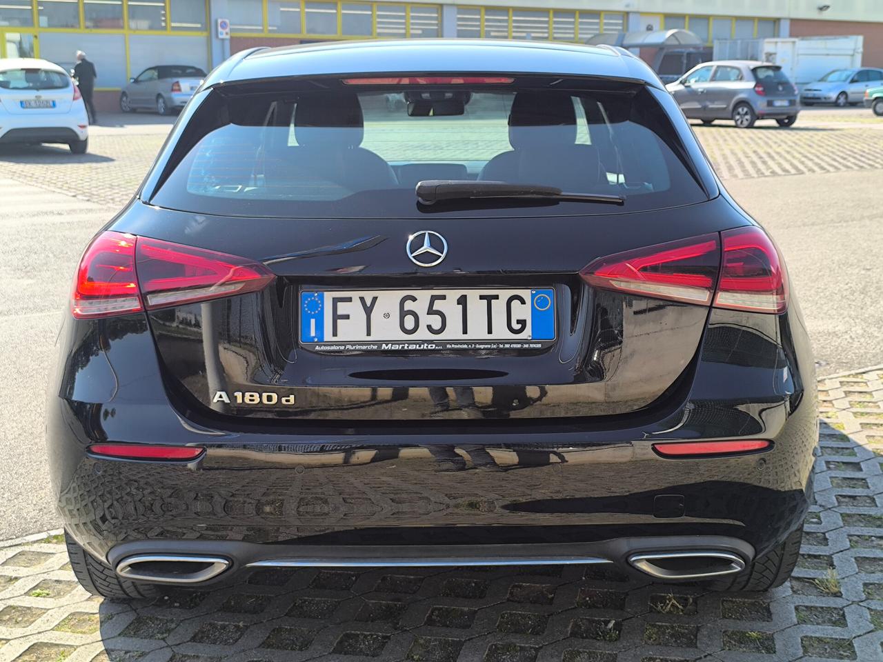 MERCEDES-BENZ A 180d AUTOMATIC SPORT PLUS LED AMBIENT