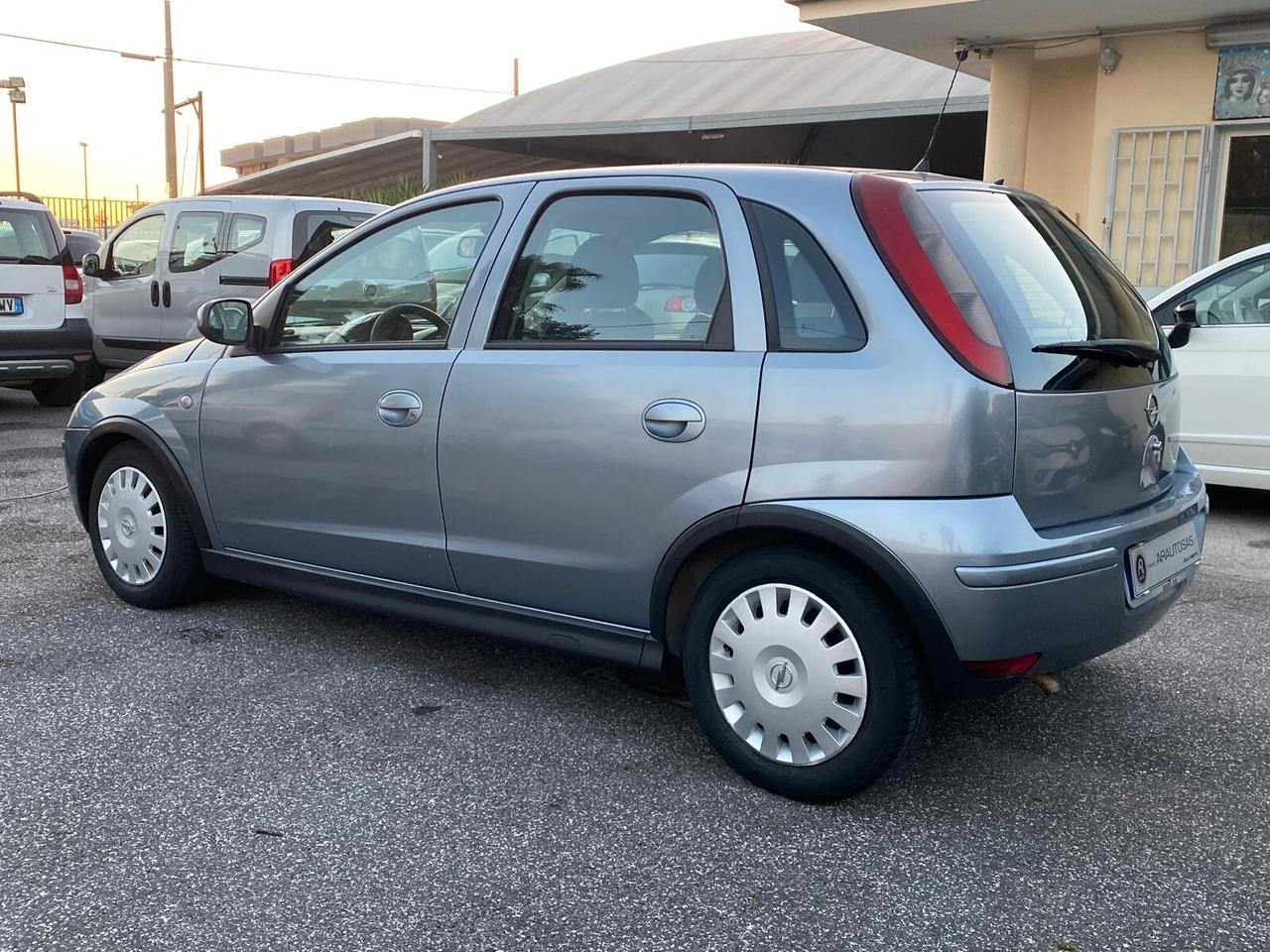 Opel Corsa 1.0i 12V GPL cat 5 porte Enjoy