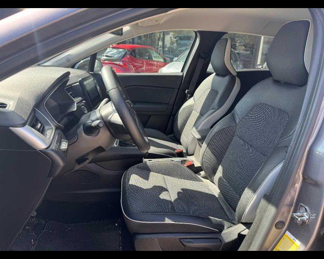 RENAULT Captur Full Hybrid E-Tech 145 CV Equilibre