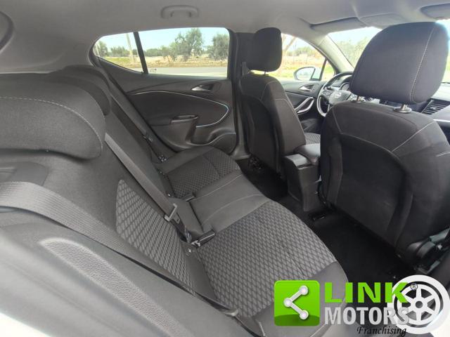 OPEL Astra 1.6 CDTi 110CV 5 porte Premium NEOPATENTATI