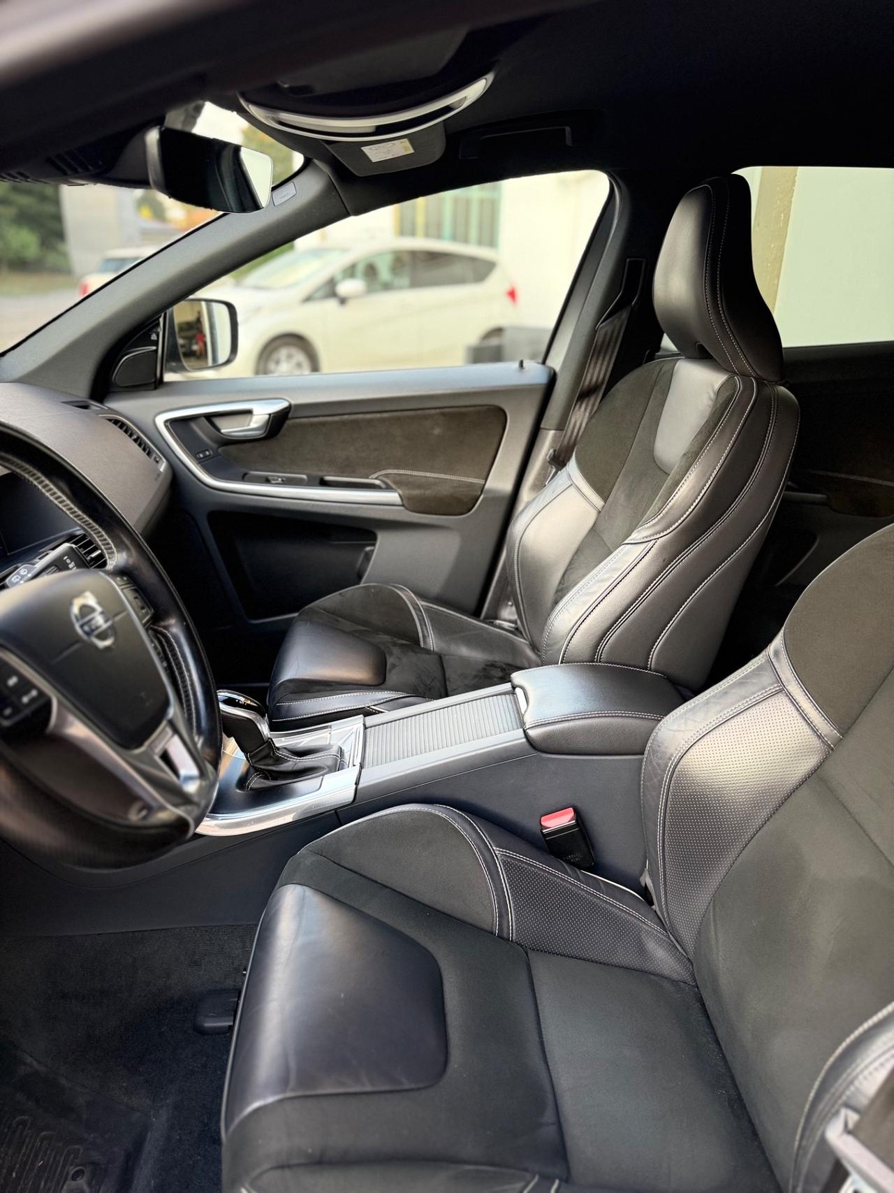 Volvo XC 60 XC60 D4 Geartronic R-design