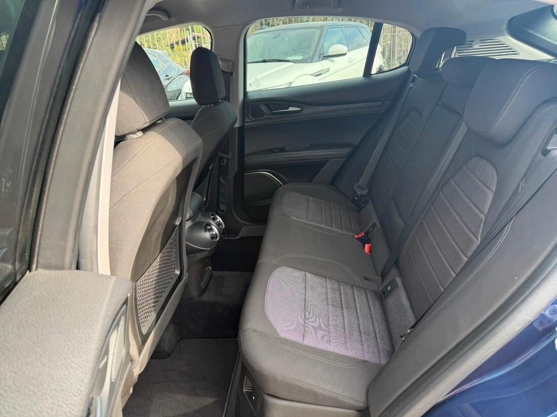 Alfa Romeo Stelvio 2.2 Turbodiesel 180 CV AT8 Q4 Executive