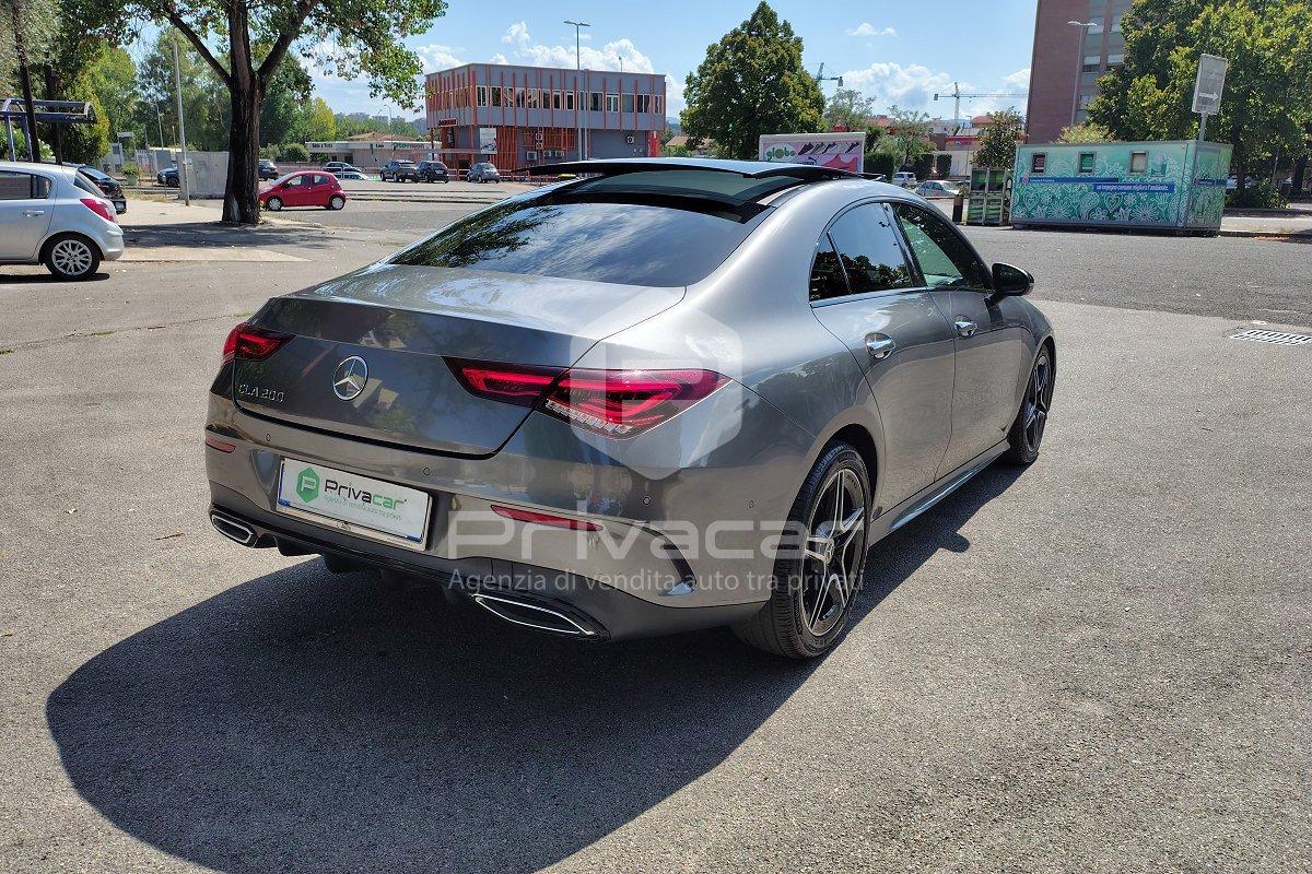 MERCEDES CLA 200 Automatic Premium