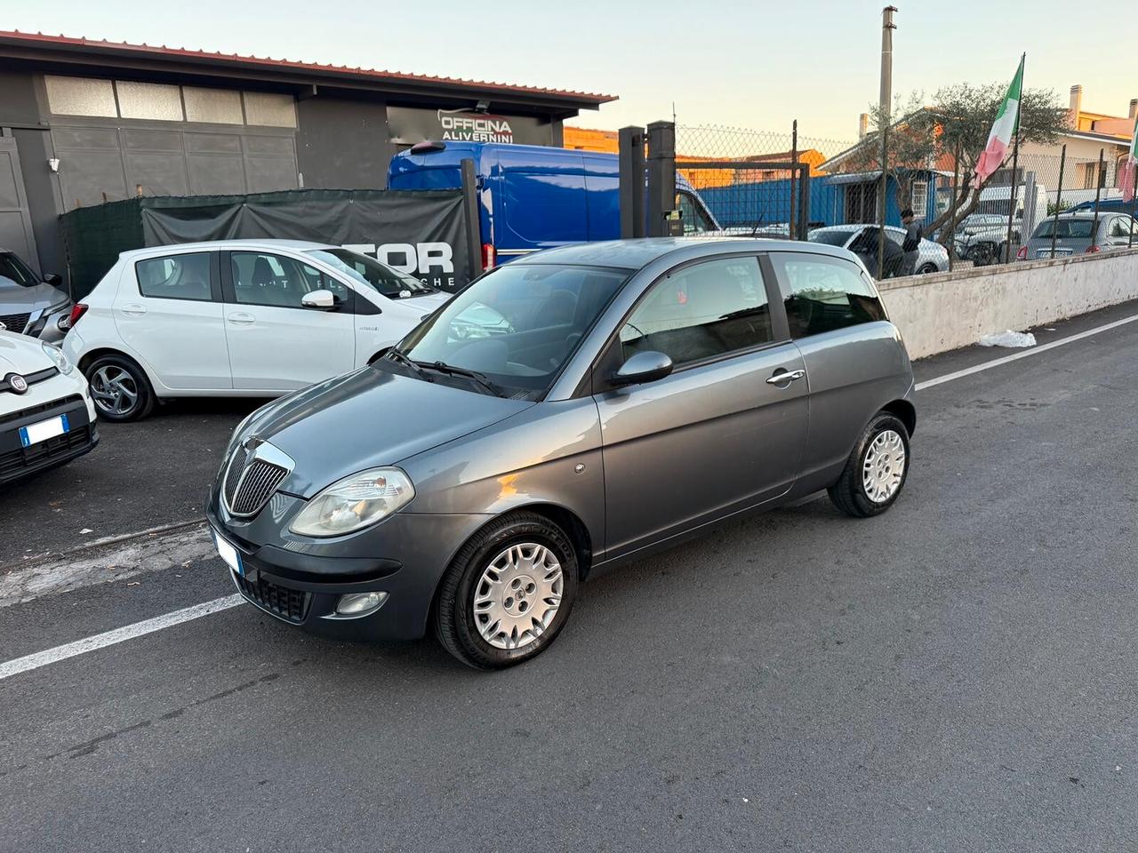 Lancia Ypsilon 1.3 Multijet - 122.000km - Tutto incluso