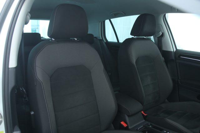 VOLKSWAGEN Golf 2.0 TDI DSG 5p. 4MOTION Highline BMT Fari Full LED