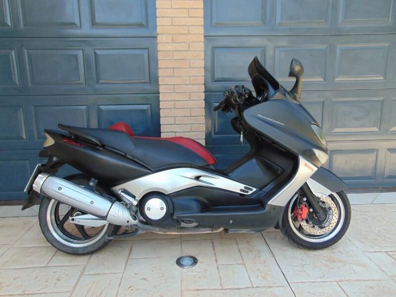 Yamaha T Max