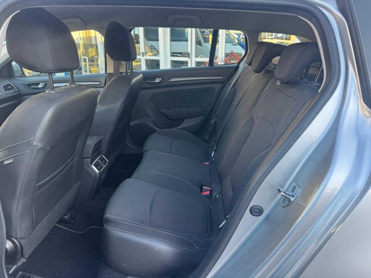 Renault Megane Mégane Sporter Blue dCi 115 CV EDC Equilibre