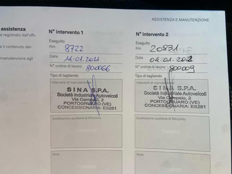 VOLVO XC40 2.0 d3 R-design GearTr.