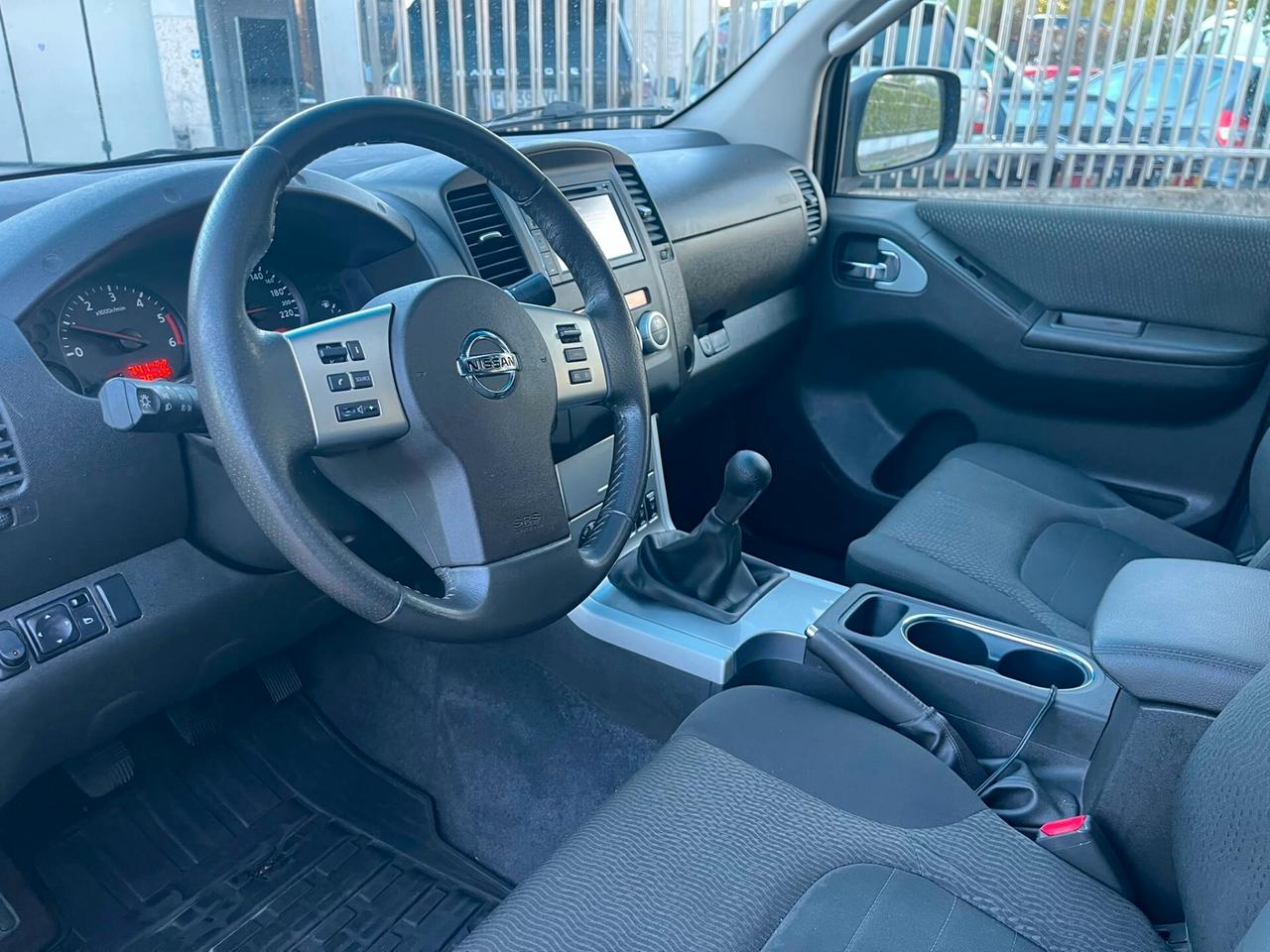 Nissan Navara 2.5 dCi 190CV PLATINUM EVO