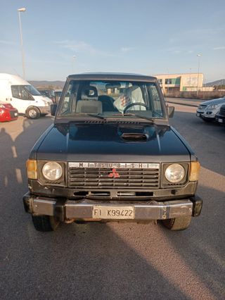 Mitsubishi Pajero 2.5 TDI Metal-top