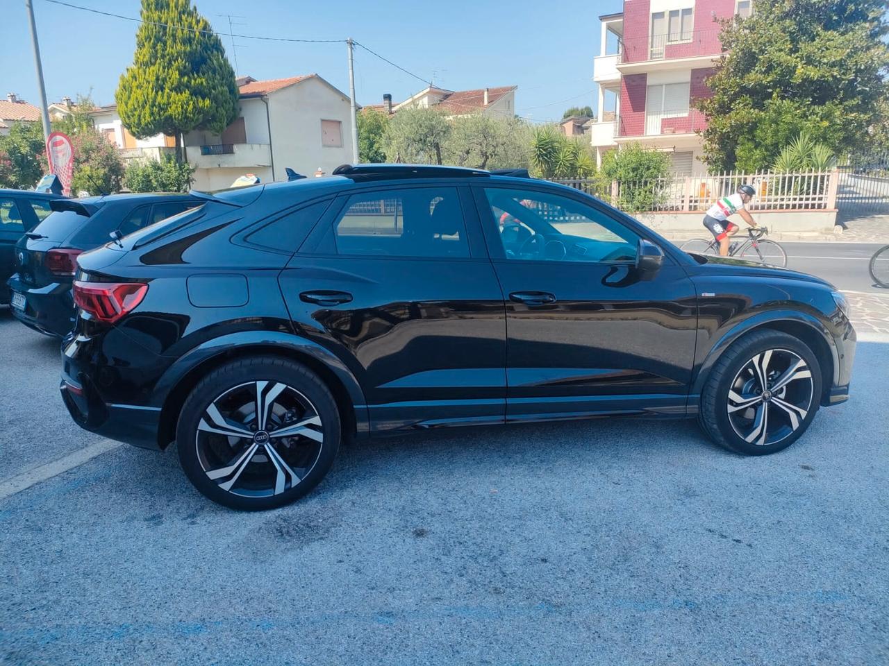 Audi Q3 SPB 35 TDI S tronic S line Black Edition