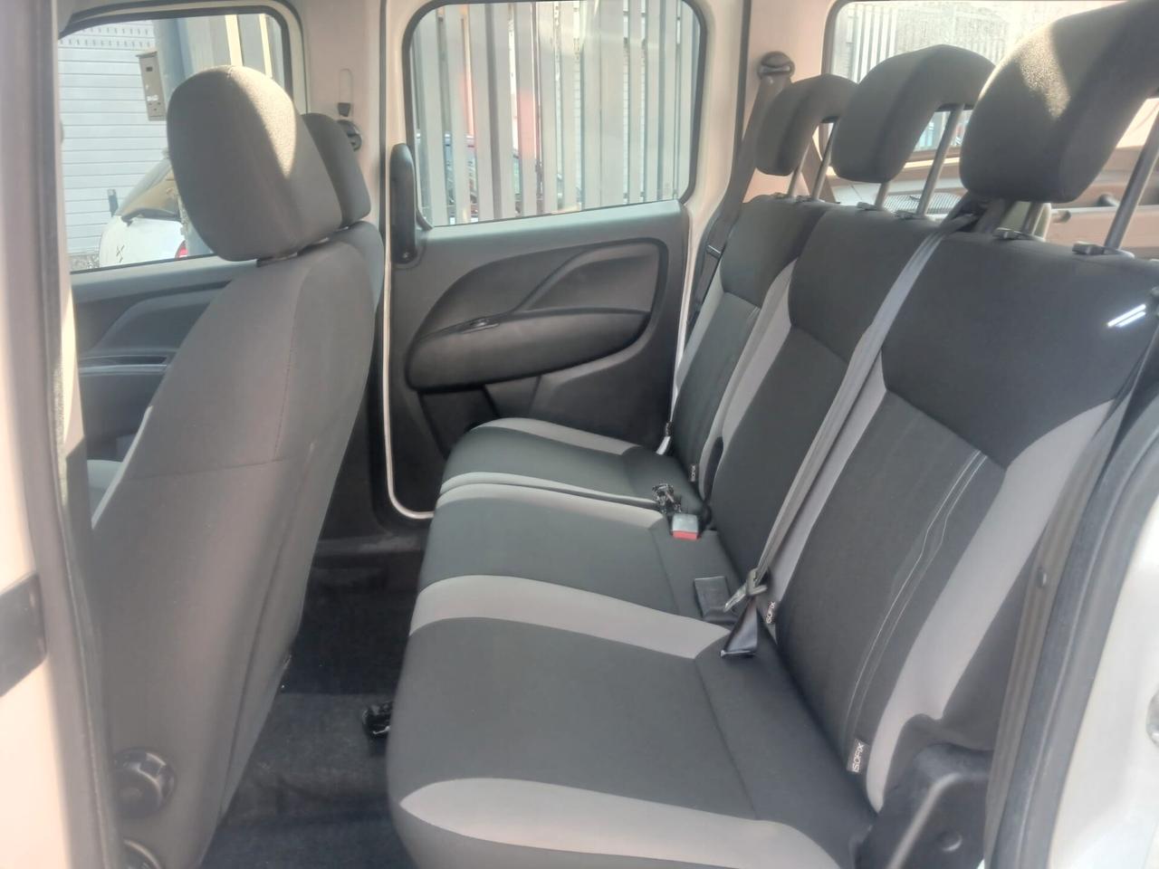 Fiat Doblò XL tetto alto trasporto disabili