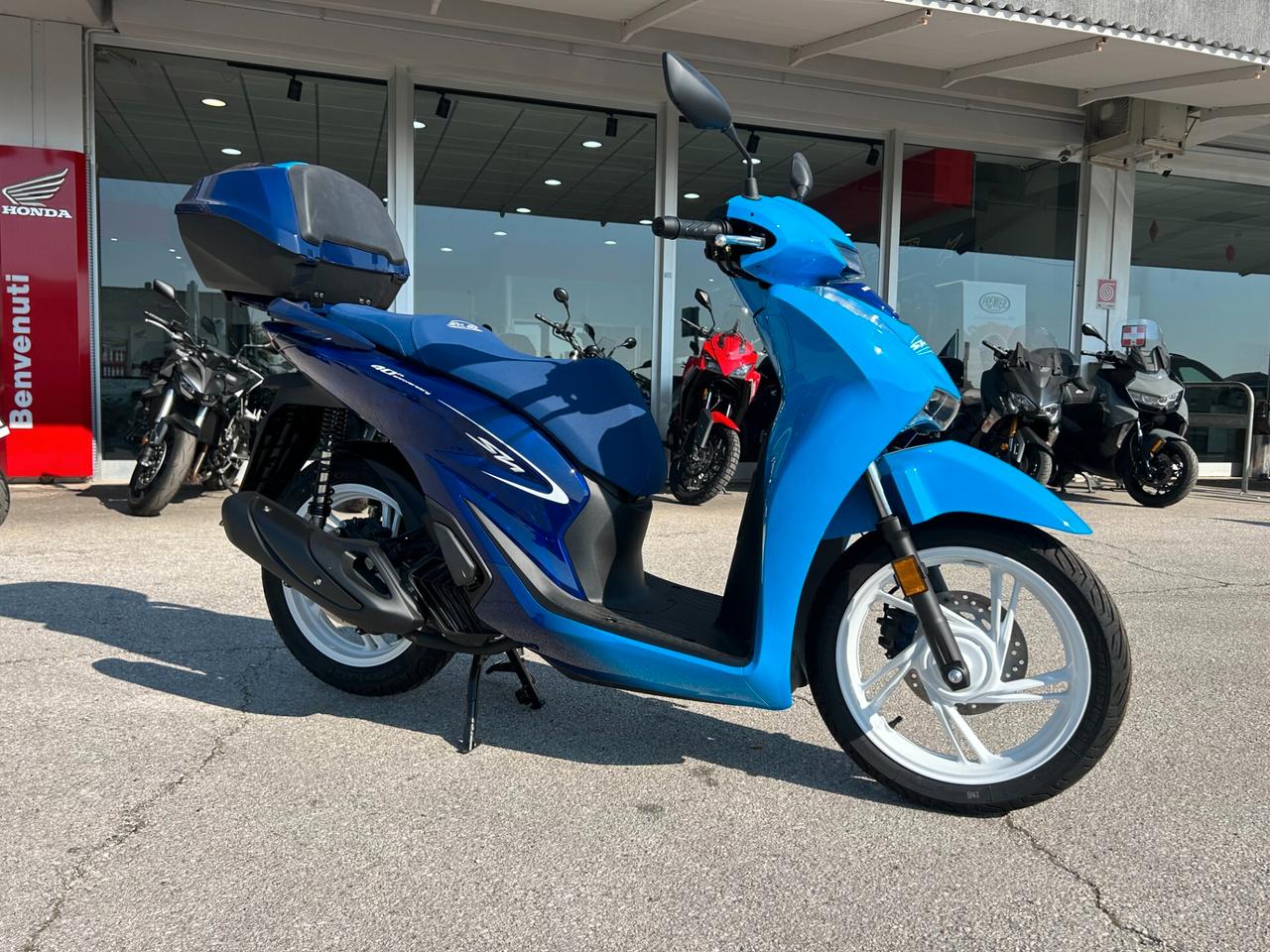 Honda SH 125 SPECIAL EDITION 40TH ANNIVERSARY