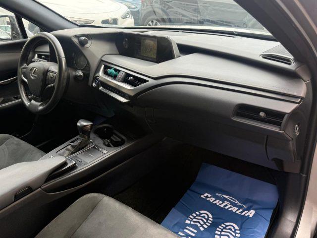 LEXUS UX Full Electric UX Hybrid Business
