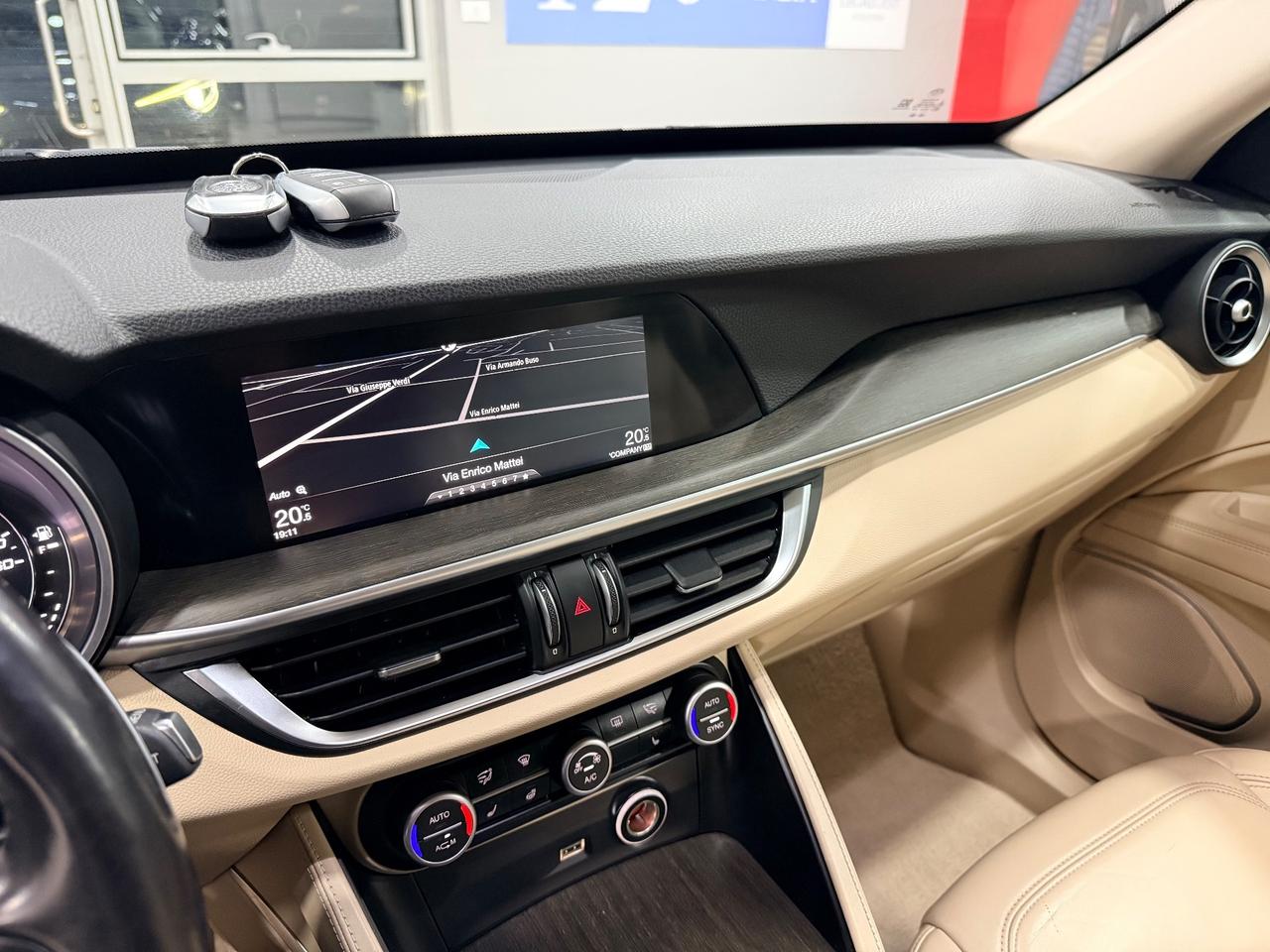 Alfa Romeo Stelvio 2.2 Turbodiesel 210 CV AT8 Q4 Executive