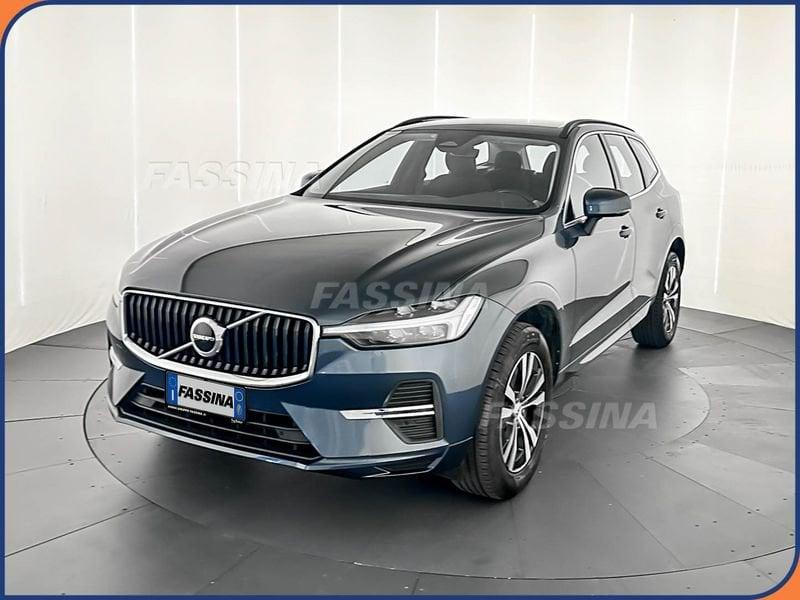 Volvo XC60 B4 D automatico Momentum Pro
