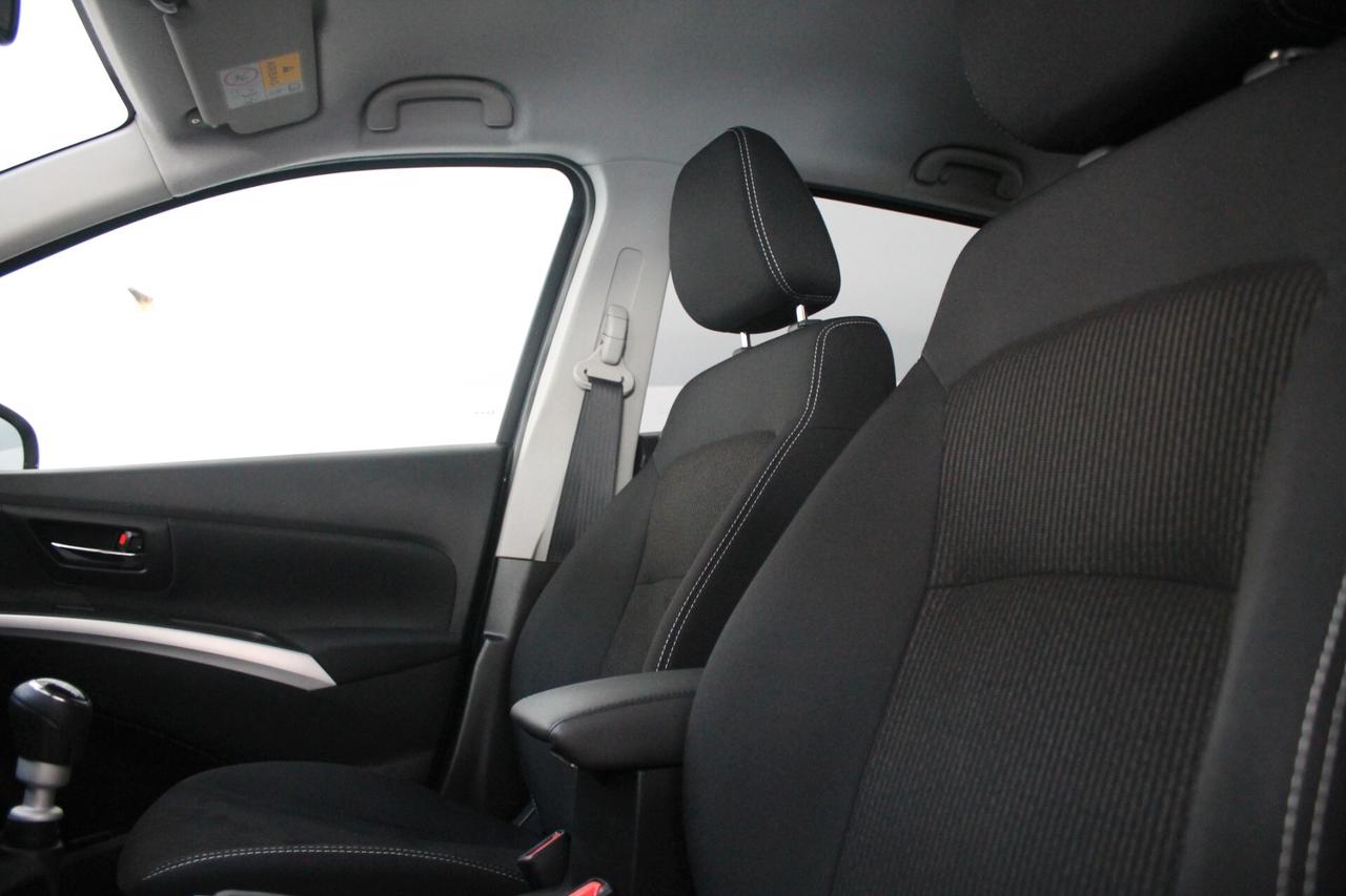 Suzuki S-Cross 1.4 Hybrid Cool