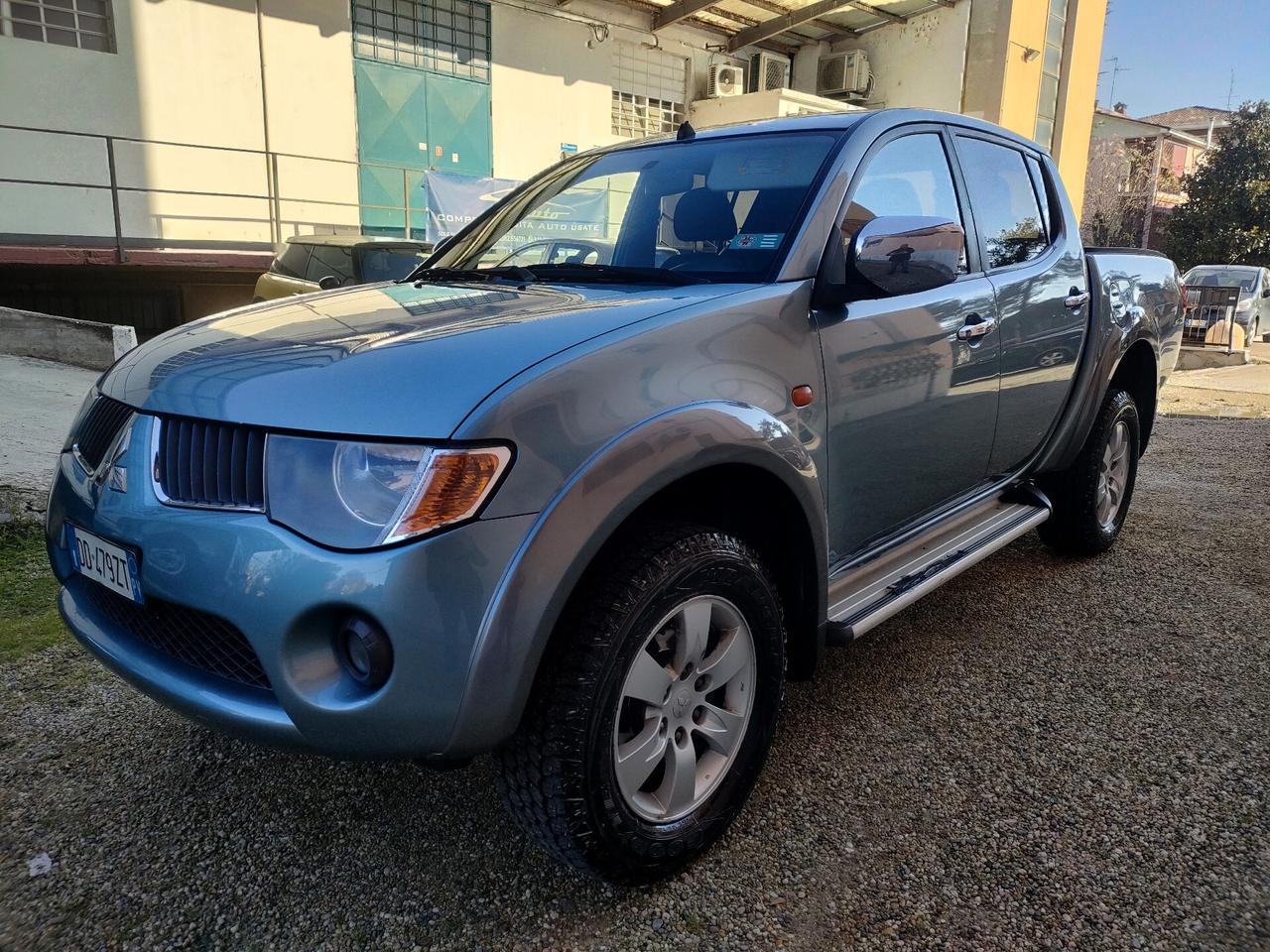 Mitsubishi L200 2.5 DI-D/136CV Double Cab Intense