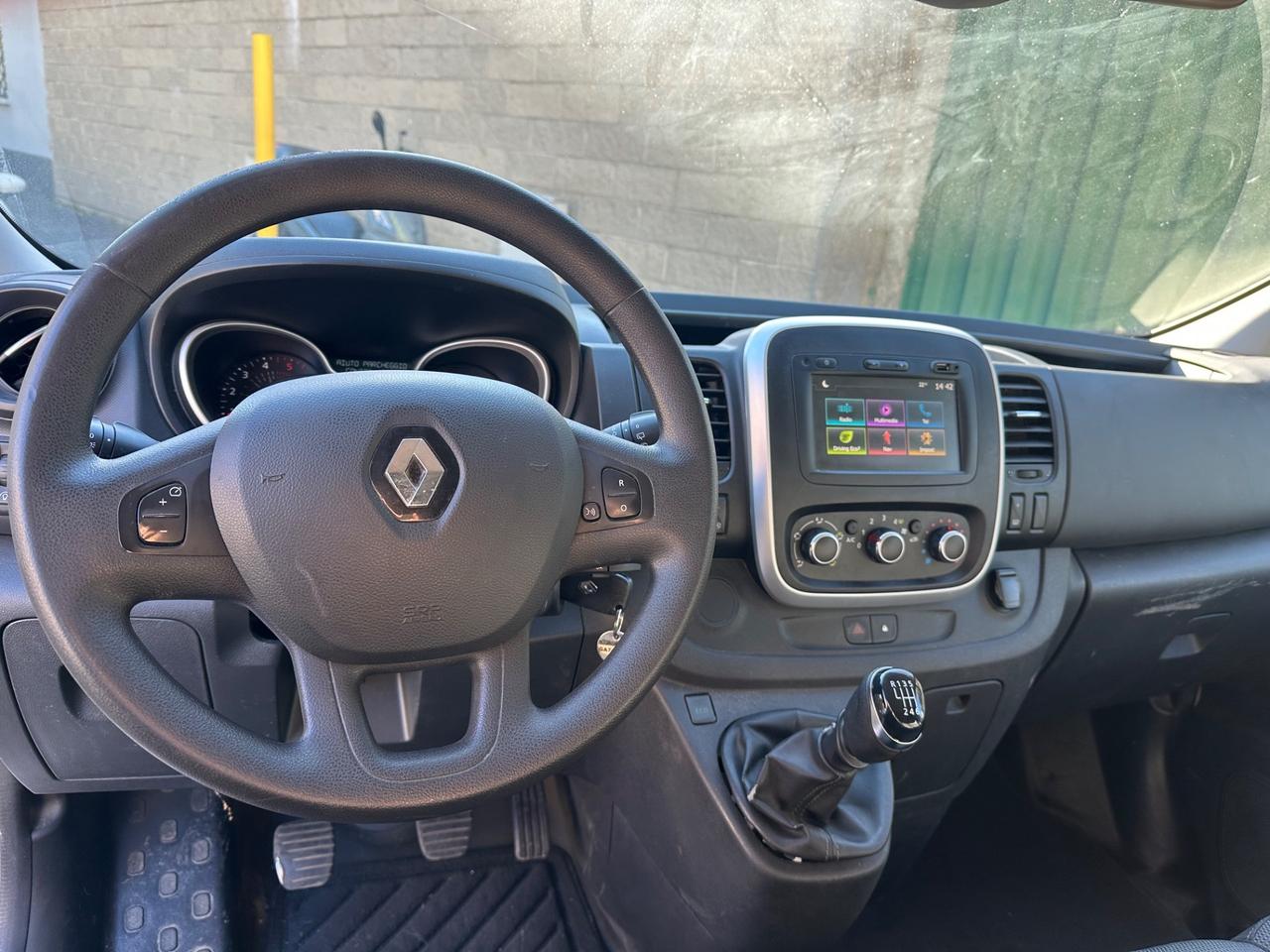 Renault Trafic T29 2.0 dCi 145CV PL-TN SpaceClass Energy