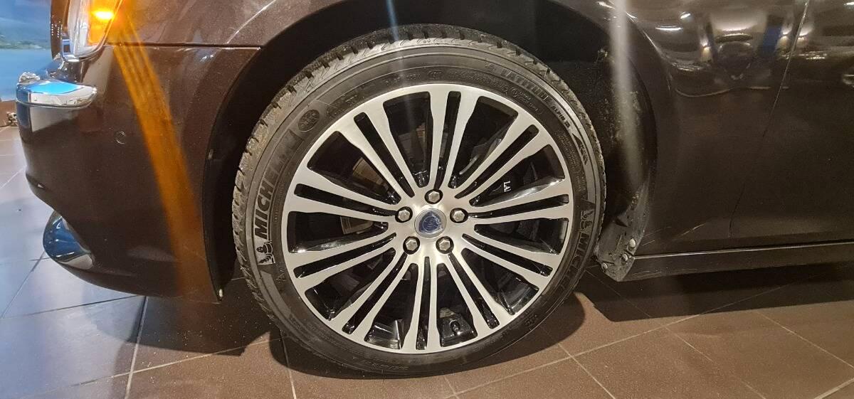 Lancia Thema 3.0 V6 mjt Executive 239cv *GAR 2 ANNI LANCIA*