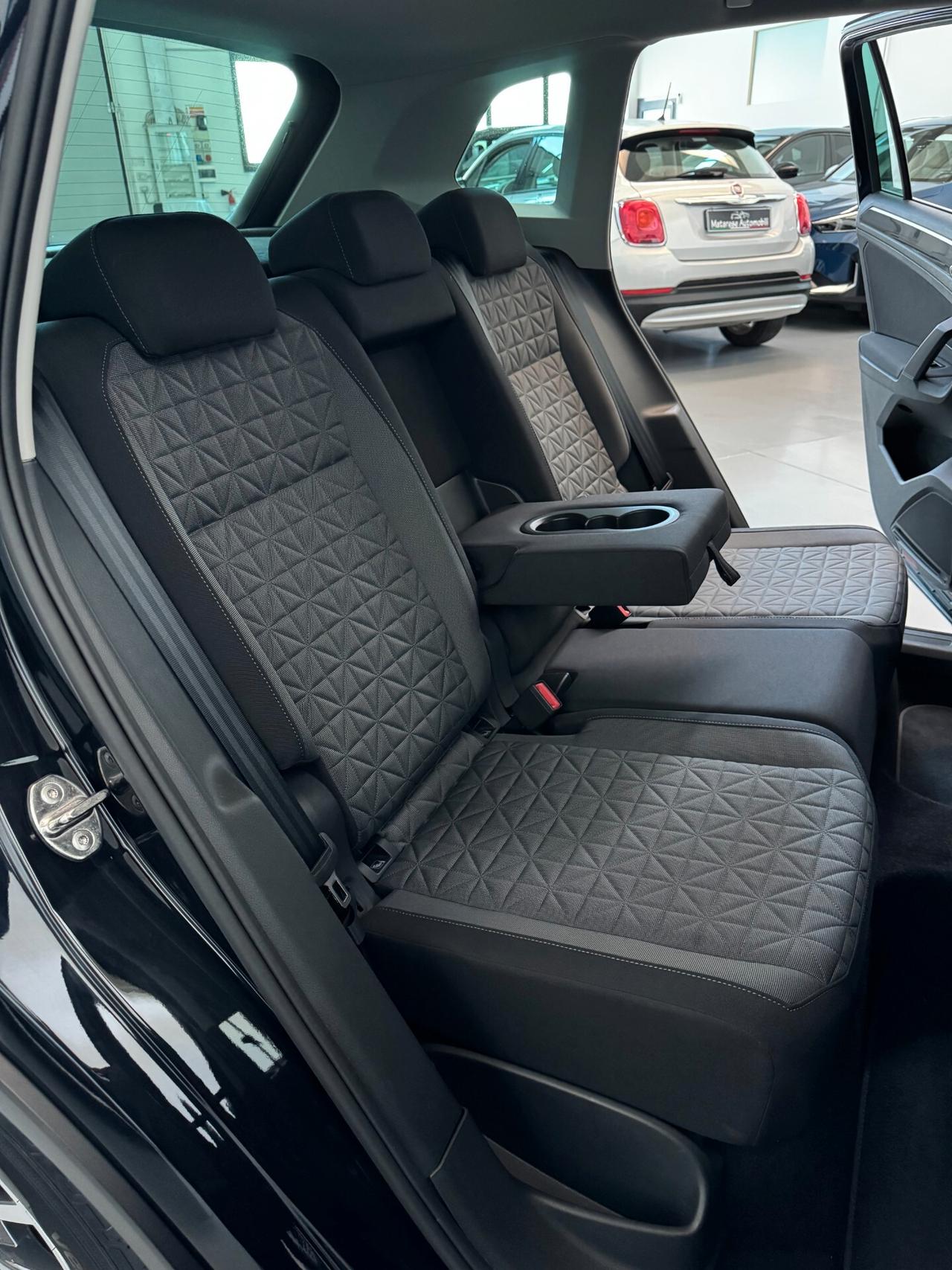 Volkswagen Tiguan TDI DSG 2.0cc 150cv Auto CarPlay Finanziabile