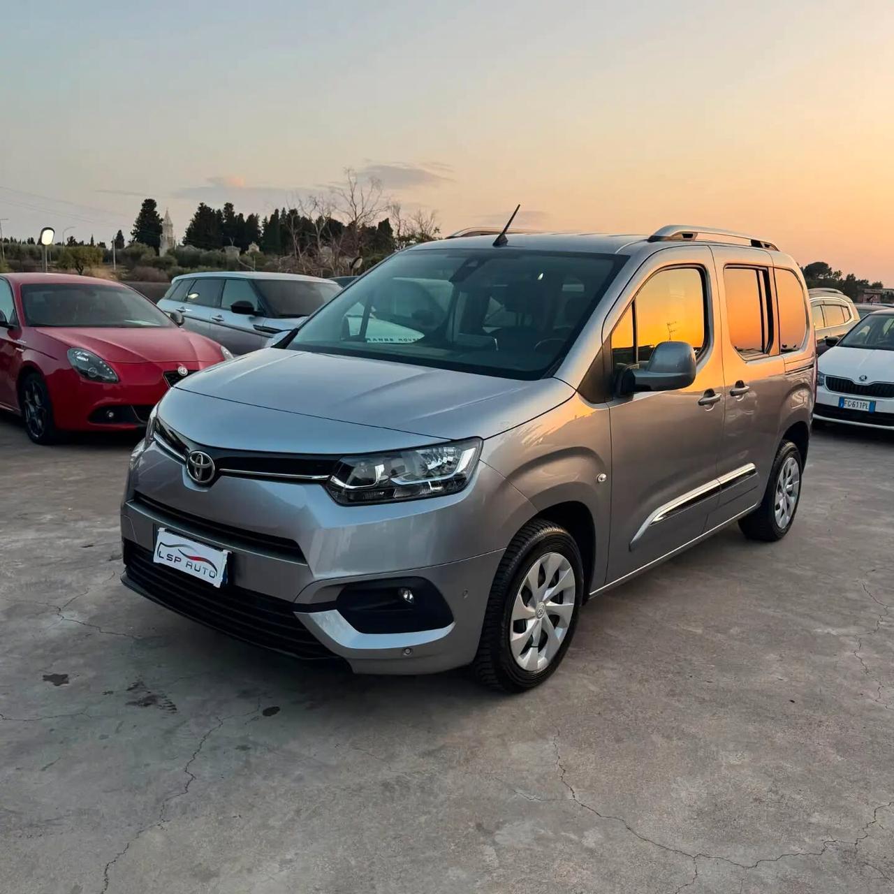 Toyota Proace 1.5 HDI 130CV STRAFUL