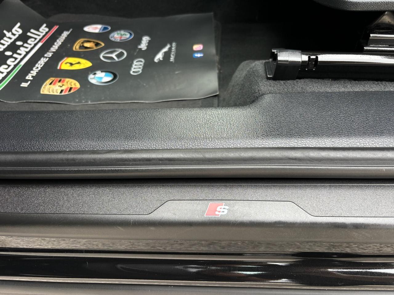 Audi Q3 35 TDI S tronic IDENTITY BLACK - S-LINE FULL - MY 22