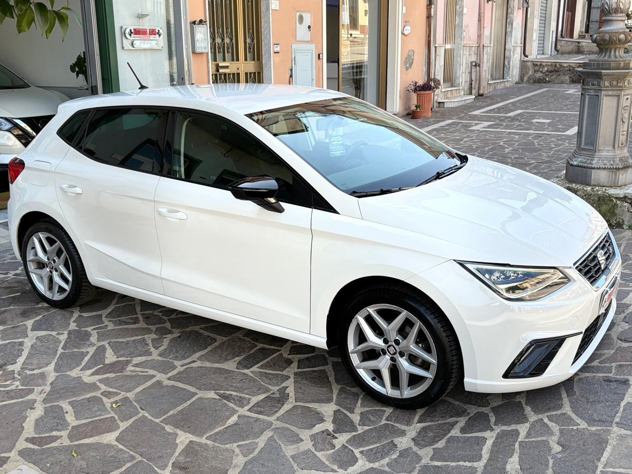 Seat Ibiza 1.0 TGI 5P FORMULA RACING FULL/LED