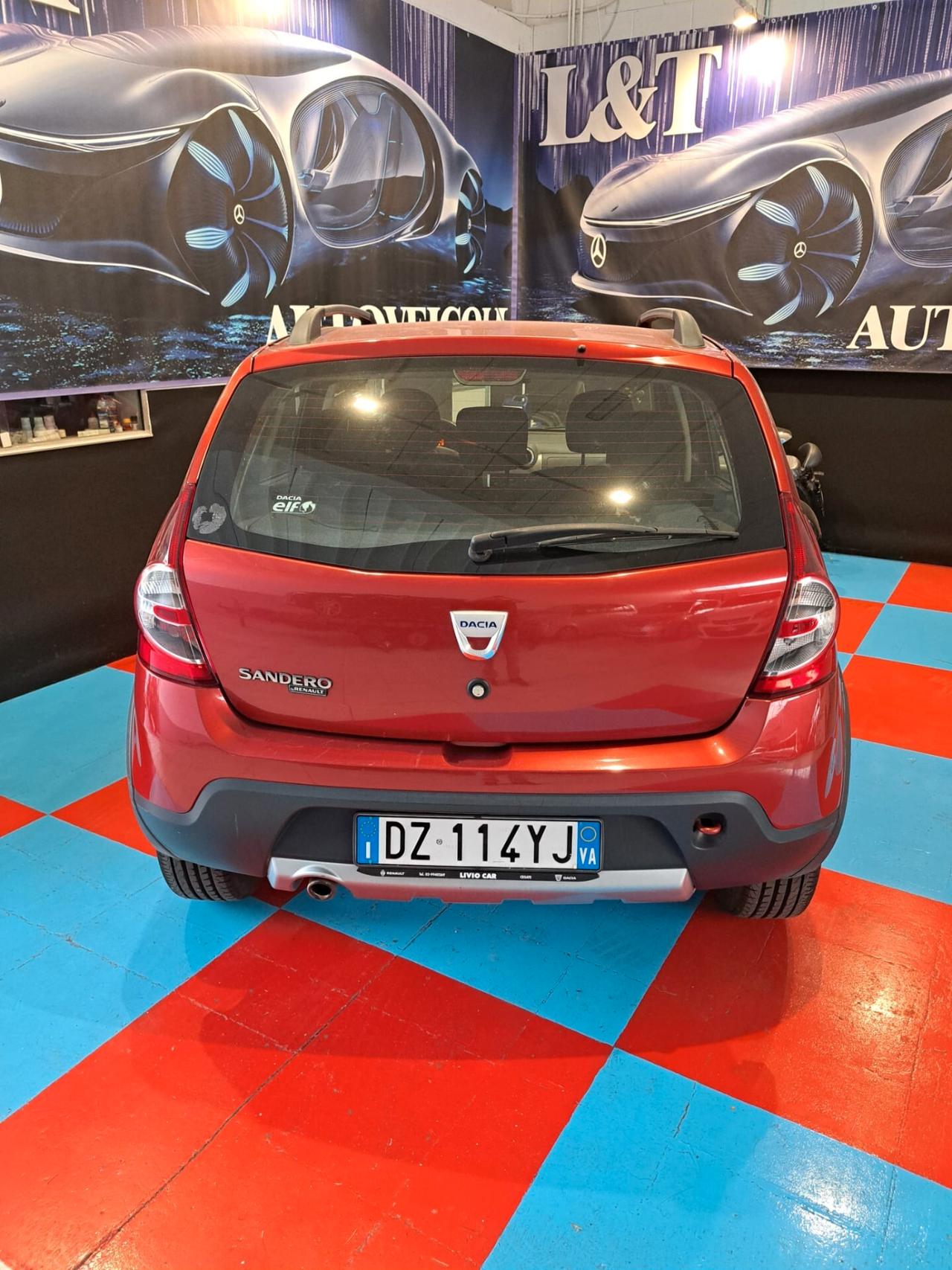 Dacia Sandero Stepway 1.6 8V 90CV OK NEOPATENTATI