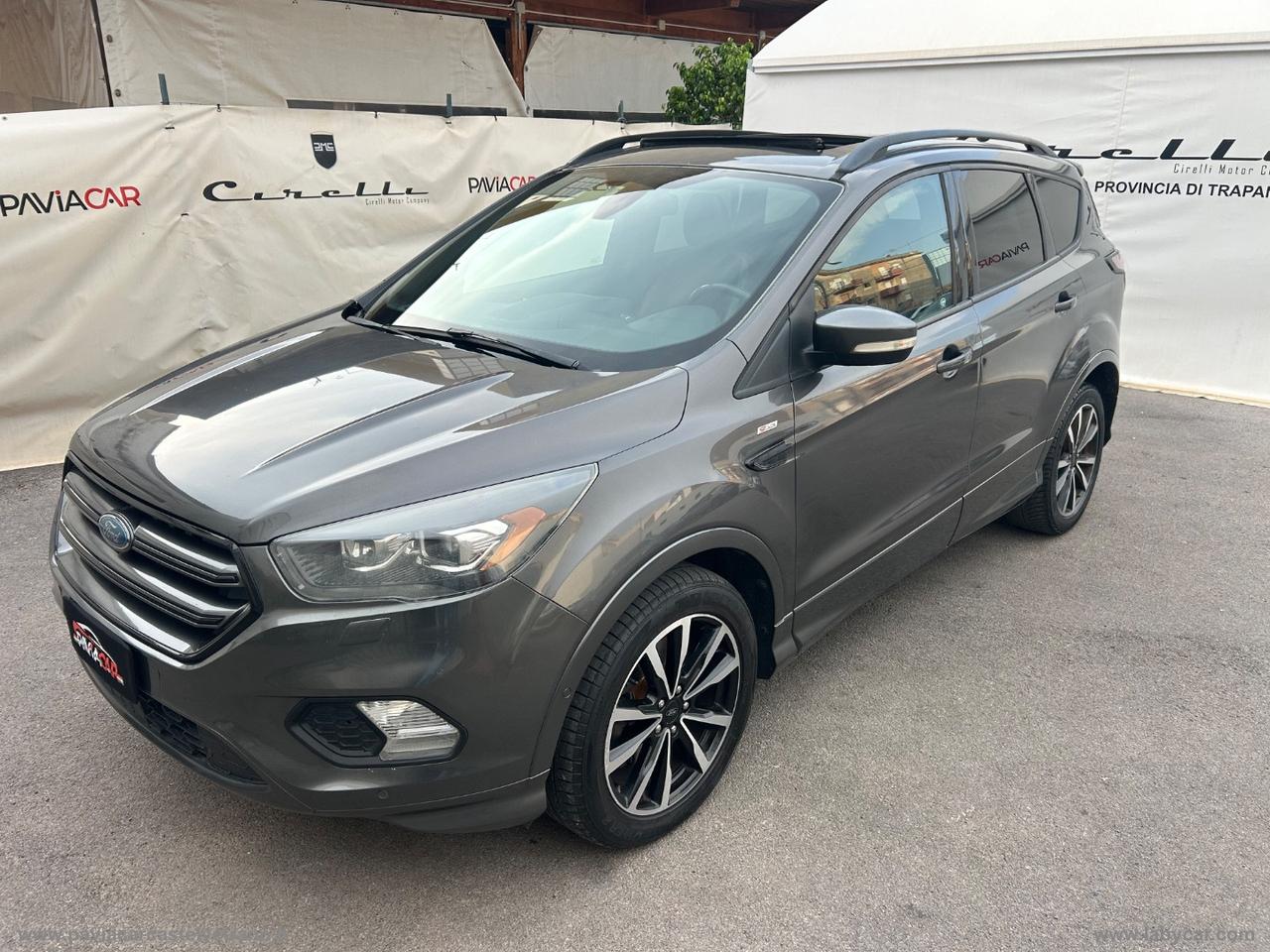FORD Kuga 2.0 TDCI 150CV S&S 2WD ST-Line Bus.