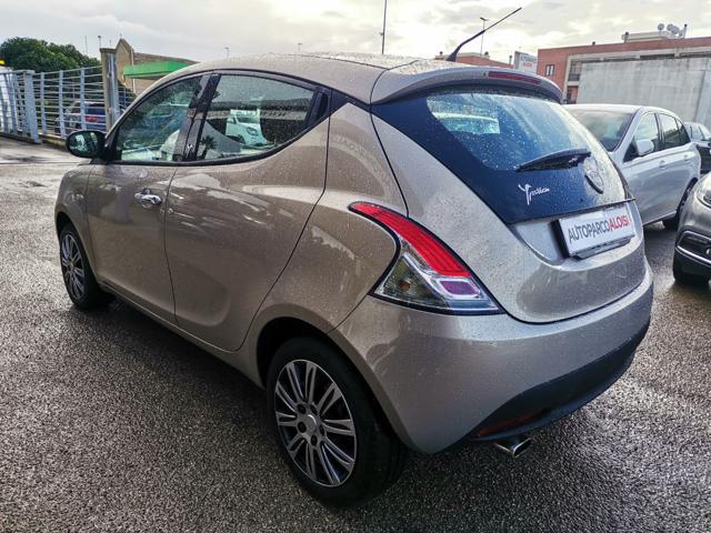 LANCIA Ypsilon 1.2 69 CV 5 porte Gold