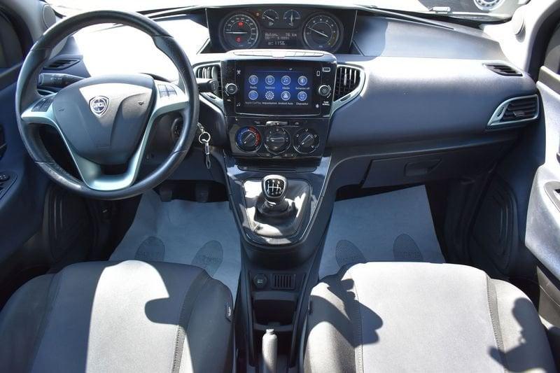 Lancia Ypsilon 1.0 FireFly 70cv Hybrid Gold Plus