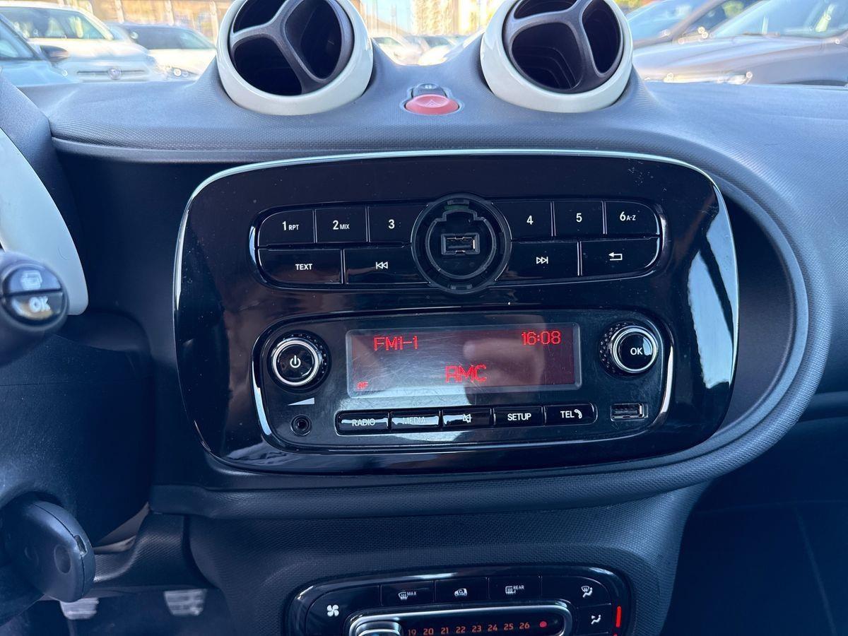 SMART Fortwo III 2015 - Fortwo 1.0 Prime 71cv
