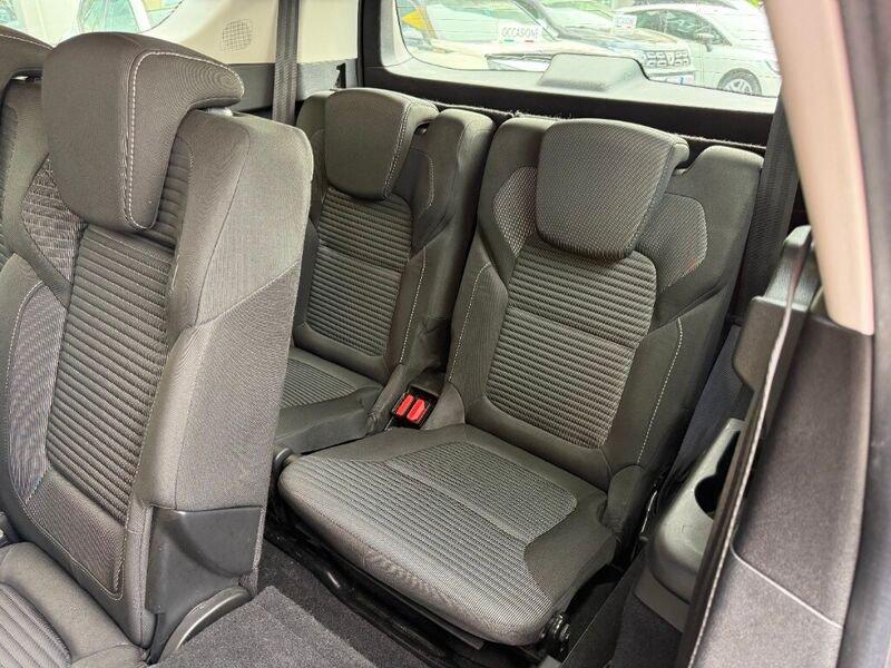 Renault Grand Scénic Blue dCi 120 CV Sport Edition2